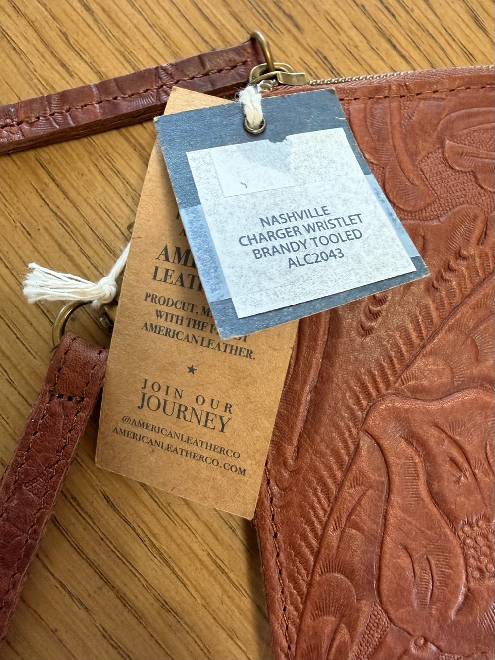 American Leather Co Nashville Charger Wristlet Brandy Tooled Leather ALC2043 - Picture 2 of 15